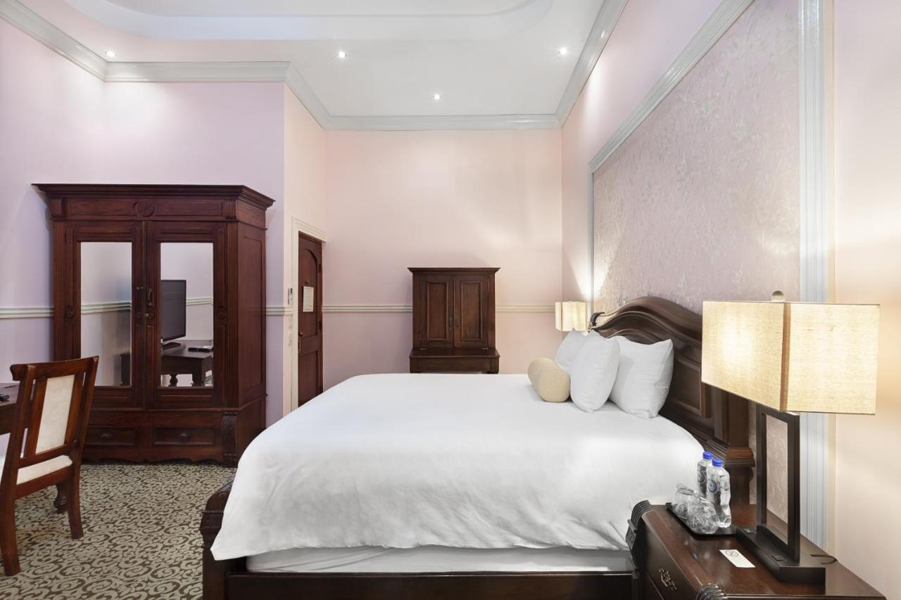Hotel La Perla León Εξωτερικό φωτογραφία