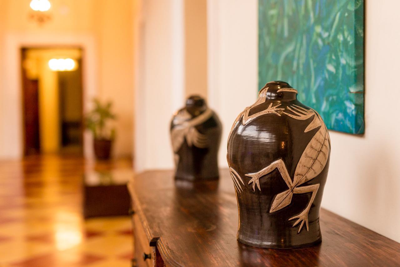 Hotel La Perla León Εξωτερικό φωτογραφία