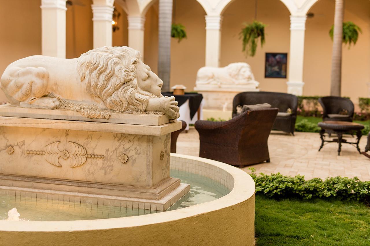 Hotel La Perla León Εξωτερικό φωτογραφία